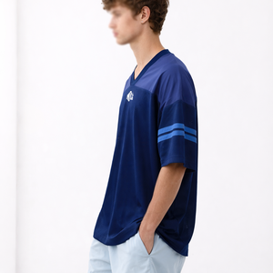 เสื้อฟุตบอลอเมริกันสีน้ำเงินกรมท่า คอวี แขนสั้น ผ้าตาข่าย สำหรับทีม  ขายส่ง  รับผลิตตามแบบ  โลโก้สั่งทำได้  ผลิตจำนวนมาก - Product Image 5