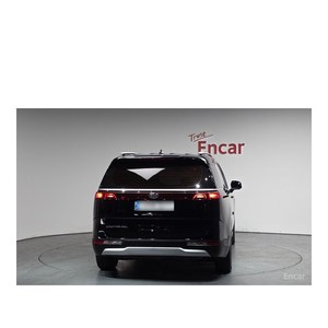 Kia Carnival 2021 de 9 Plazas, Diésel, Automático, Interior de Cuero - Product Image 3