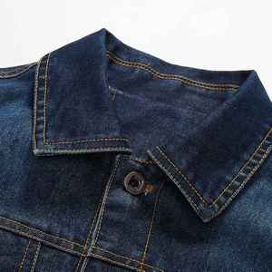 เสื้อแจ็คเก็ตยีนส์ผู้ชายสำหรับฤดูหนาว เสื้อแจ็คเก็ตยีนส์พรีเมียมลำลอง เสื้อแจ็คเก็ตยีนส์ผู้ชายแบบคลาสสิกติดกระดุม เสื้อแจ็คเก็ตยีนส์ผู้ชาย - Product Image 4