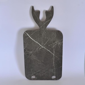 Planche à découper en marbre artisanale, fabriquée en pierre naturelle, pour la cuisine à domicile et accessoires de cuisine élégants - Product Image 3
