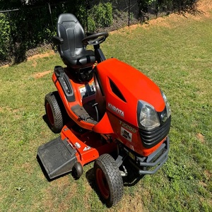 Cortadora de Césped Kubota Diésel de Giro Cero, Tractor Cortacésped de Servicio Pesado para Jardín, Granja y Trabajos de Mantenimiento de Paisajes - Product Image 1