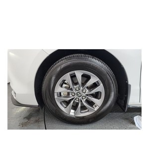 Toyota Sienna 2.5 Híbrida AWD de julio de 2023 con Asientos de Cuero y Cámara Trasera, 27,963 km, Volante a la Izquierda - Product Image 5