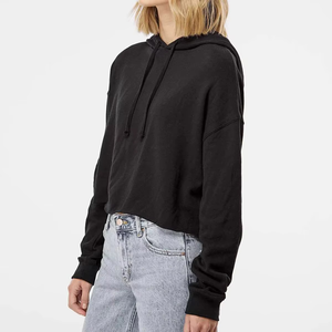 Sweat-shirt pour femme avec service d'impression de nom personnalisé pour les étiquettes de vêtements, en tissu polaire doux. - Product Image 2