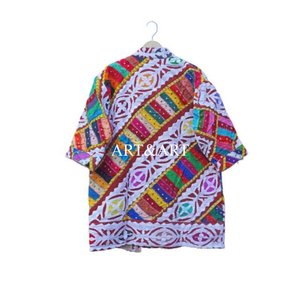 Kimono corto de algodón transpirable para mujer, hecho a mano en India, con diseño Kantha y patchwork, ideal para primavera/verano. - Product Image 5