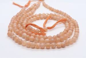 ลูกปัดมูนสโตนสีพีชธรรมชาติทรงกลมเรียบ ขนาด 6-7 มม. ลูกปัดพลอยมูนสโตนสีพีช 13 นิ้ว ลูกปัดมูนสโตนผิวเรียบสำหรับทำเครื่องประดับ - Product Image 4