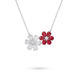 Collar con colgante de flor con rubí rojo y diamantes talla pera en plata 925 con cadena tipo box chapada en rodio - Product Image 2