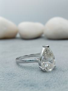 เครื่องประดับ D'VINS JEWELS แหวนหมั้นทองคำแท้ 10K รูปทรงลูกแพร์ ดีไซน์ทันสมัย น้ำหนัก 2 กะรัต ระดับความสะอาด VVS/VS พร้อมเพชร EF ที่เพาะเลี้ยงในห้องปฏิบัติการ เหมาะสำหรับงานแต่งงาน - Product Image 6