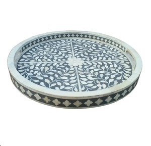 Bandeja Decorativa Redonda con Incrustaciones de Hueso, Plato para Servir con Incrustaciones Florales Hecho a Mano, Bandeja Decorativa de Madera para Mesa del Hogar - Product Image 3
