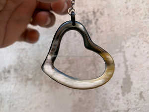 Boucle d'oreille créative en corne de buffle Produit fait à la main Brillant Poli Haute qualité Boucle d'oreille en corne de buffle Vente en gros Meilleures fournitures FWE - Product Image 5