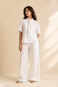 Ensemble coordonné bohème pour femmes en coton et lin blanc, toutes saisons, haut à col rond à manches trois quarts, pantalon large, coupe régulière, deux pièces - Product Image 1