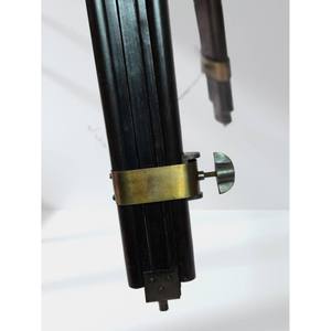 Télescope antique en laiton sur trépied en bois, style astronomique rétro, télescope nautique vintage décoratif pour la maison - Product Image 3