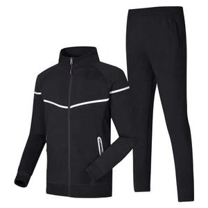 Conjunto Deportivo de Invierno Reversible de Talla Grande con Capucha y Cordón Ajustable, Chaqueta y Pantalones Jogger, Ropa Deportiva al Por Mayor - Product Image 2