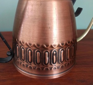 Regadera de cobre con boquilla larga, adecuada para el cuidado preciso de plantas de interior y macetas pequeñas, venta al por mayor desde India. - Product Image 5