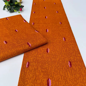 Tela de Algodón con Estampado Africano Multicolor Maputo de Alta Calidad con Patrones Vibrantes, Ideal para Ropa, Bolsos y Vestidos - Product Image 2