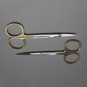 Fournitures médicales chirurgicales de haute qualité, kit de sutures à usage unique pour la pratique chirurgicale, ciseaux médicaux provenant d'un fabricant pakistanais - Product Image 3