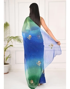 Sari floral KV émeraude et saphir avec chemisier non cousu - Product Image 5