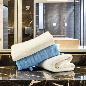 Serviettes de golf en lin de bain en coton de qualité Serviettes de spa adultes douces à usage multiple Logo tissé-Imprimé Fabriqué en Inde pour la maison et les hôtels - Product Image 1