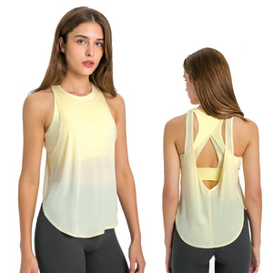 Débardeur de sport pour femme en Spandex à soutien léger, col en U, dos nageur, avec soutien-gorge intégré, respirant et à séchage rapide - Product Image 6