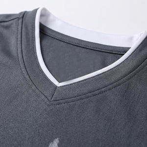 Conjunto Deportivo Personalizado de Malla Transpirable de Secado Rápido para Hombre, Uniforme de Entrenamiento de Fútbol, Jersey Deportivo que Absorbe la Humedad - Product Image 3