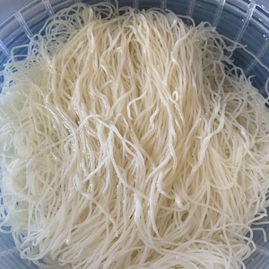 Mejor Precio: Fideos de Arroz Secos en Barra de Vietnam en Paquete - Product Image 1