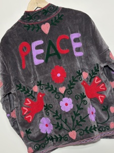 Best Quality Handmade Suzani Embroidery Coat <b>Velvet</b> Winter <b>Jacket</b> <b>Women</b> Short Suzani <b>Jacket</b> Free Size Short Kantha <b>Jacket</b> - Product Image 1