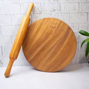 Ensemble de rouleau à pâtisserie en bois et de planche ronde pour la préparation de chapati, roti, paratha, naan, puri et autres pains plats faits maison - Product Image 3