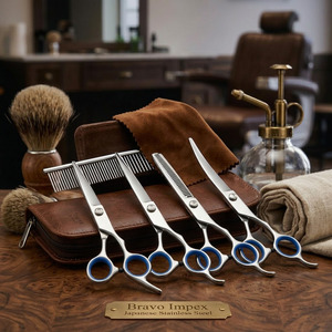 Tijeras de Barbero Profesionales de Acero Inoxidable con Hoja Curva para Diestros, Tijeras de Corte de Pelo de Alta Densidad y Dureza para Recortar - Product Image 1