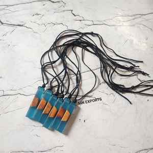 Collar con Colgante de Resina con Diseño de Ángel de Madera, Diseño Único, Venta al por Mayor, Joyería de Moda, Accesorios para Mujer, Personalizado - Product Image 4