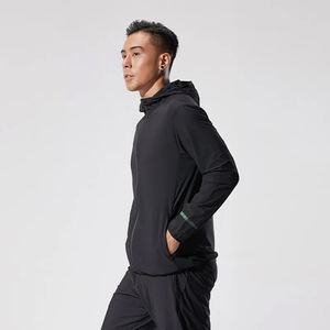 Veste de sport coupe-vent personnalisée à séchage rapide, confortable et respirante, idéale pour l'entraînement en extérieur – Vente directe usine - Product Image 4
