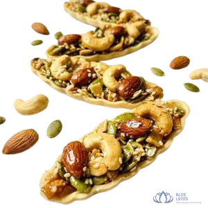 [ALTA CALIDAD] |   Tarta de frutos secos mixtos artesanal, pastel crujiente para la hora del té, postre para cafetería, material de Vietnam - Product Image 1