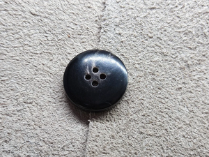 Nouveaux boutons en corne de buffle naturelle, faits à la main, écologiques, de haute qualité, modernes, toutes couleurs, Inde, Perfect Enterprises - Product Image 4