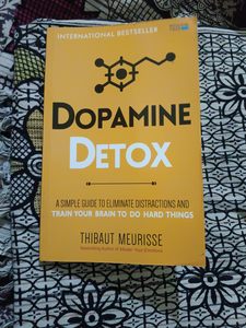 Detox de Thibaut Meurisse, libro en inglés con tapa blanda, guía sobre concentración, disciplina y desarrollo de hábitos - Product Image 1