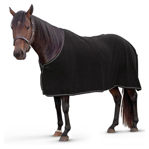 Couverture isotherme en polaire pour chevaux, très vendue |   Drap léger anti-humidité avec surpiqûre |   Tapis de voyage et d'entraînement stable de 78 pouces - Product Image 2