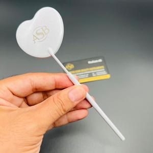 Espejo de Pestañas con Forma de Corazón Blanco, Espejo de Inspección de Pestañas con Agarre Texturizado, Espejo de Pestañas Bonito con Forma de Corazón - Product Image 1