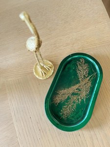 ถาดวางของตกแต่งทางเข้าบ้านทำจากเรซิ่นเซรามิกสีเขียว ดีไซน์ธรรมชาติ ใช้เป็นที่เก็บของจุกจิก หรือใส่เครื่องประดับ - Product Image 5