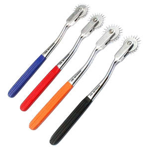 Poignées de couleur bleu, rouge, orange, noir pour les tests sensoriels et réflexes 4 Wartenberg Pin Wheel Set Chiropractic Instruments - Product Image 1