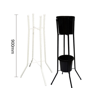 Support à fleurs au design élégant, fonctionnel pour protéger les arrangements de pots de fleurs lors de la décoration de mariage et de toutes les occasions. - Product Image 2