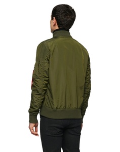 Chaqueta Bomber de satén recubierta para hombre y mujer personalizada 2024 con cuello levantado en colores personalizados para el invierno - Product Image 3