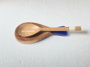 Bol mélangeur en bois et résine époxy de qualité supérieure avec support, idéal pour la cuisine, l'hôtellerie, la maison et les restaurants, à prix compétitif. - Product Image 4