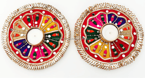 Gota Patti Diwali Tealight Holder Festivo redondo Diya Vela Frascos para Navidad para favores de boda y decoración del hogar - Product Image 4