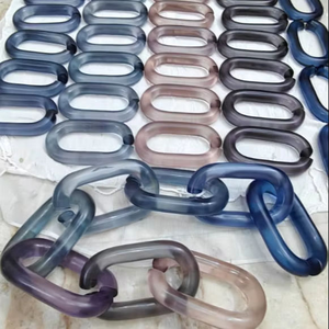 Adorno de Pared de Cadena de Resina Hecho a Mano, Diseño de Eslabones Decorativos de Acrílico para un Estilo Artístico en el Hogar - Product Image 1