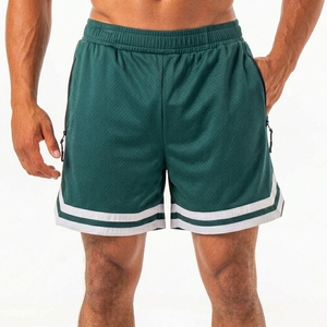 Shorts de bain pour hommes personnalisés en vert uni avec bande latérale blanche, taille élastique, respirants, décontractés, pour le sport - Product Image 1