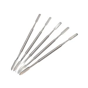 Espátula Dental de Doble Punta Premium para Mezclar Cemento, Equipo de Limpieza y Relleno Dental de Calidad Profesional de Blush Surgical - Product Image 4