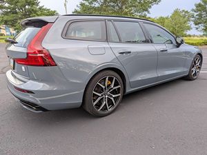 Volkswagen V60 T8 Polestar Engineered Extended Range Wagon 2022 de segunda mano para comercio global, listo para envío mundial - Product Image 6