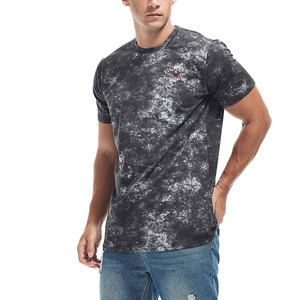 T-shirts de sport à sublimation en gros, très demandés, sur mesure, de la meilleure qualité - Product Image 2