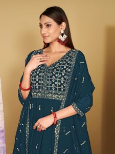 Elegante Traje Anarkali Azul Turquesa para Mujer, Manga 3/4, Georgette Crepé, Semi-Cosido, de Secado Rápido y Elástico, para Bodas y Diwali - Product Image 4