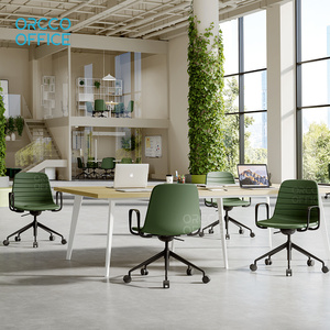 Chaises de travail pivotantes de bureau de conférence Salle de réunion personnalisées de luxe entièrement rembourrées ergonomiques pour visiteurs - Product Image 1