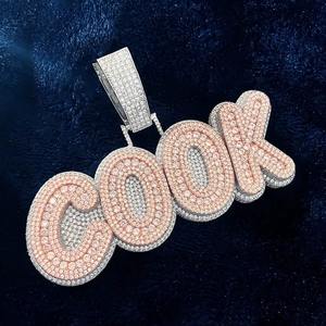 Colgante llamativo de plata con moissanita Infinite Ice, elegancia escarchada con patrón de letras con diamantes, joyería chapada en oro en oferta - Product Image 2