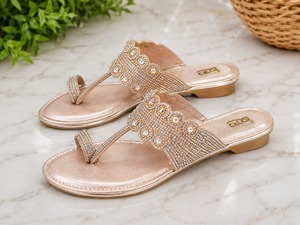 Sandales mules à enfiler en mousse avec imprimé strass dorés, plateforme, bout ouvert, talon couvert, pour soirée et extérieur - Product Image 4