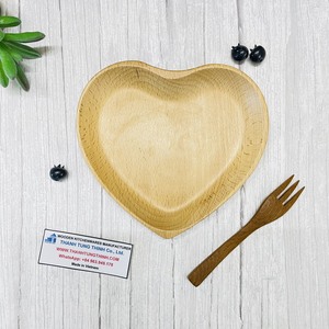 Articles les plus vendus Plateau en bois de différentes formes Écologique Non toxique Sans danger pour les aliments Idéal pour les bébés qui commencent à manger des aliments solides Fabriqué au Vietnam - Product Image 5